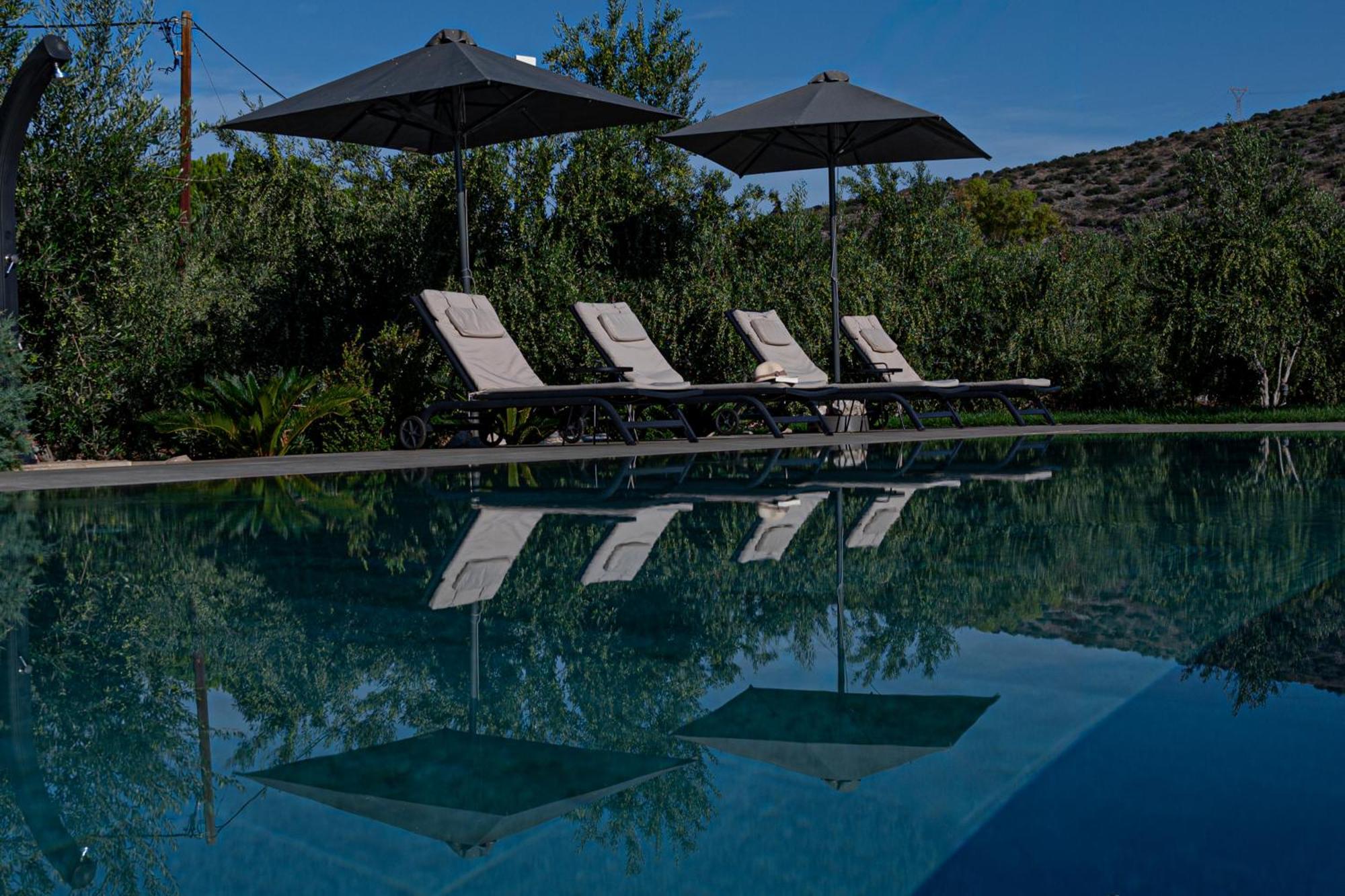 Irissa Suites Paralia Irion Buitenkant foto